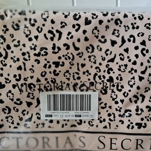 Victoria Secret Duffle Bag
